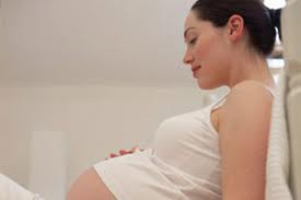 Trong 3 tháng đầu mang thai, cơ thể phụ nữ sẽ thay đổi như thế nào