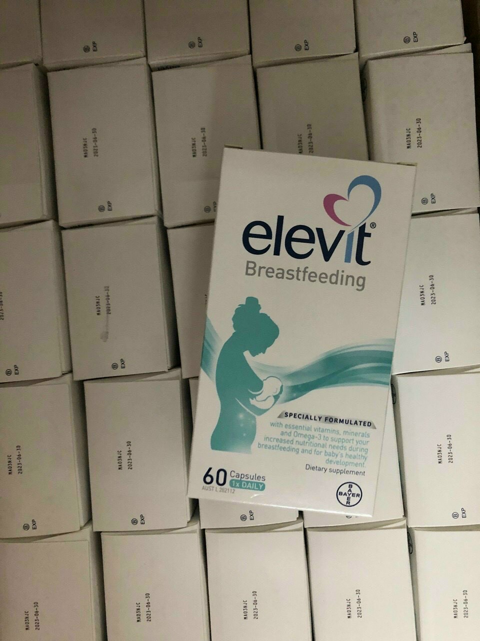 Thuốc Elevit Úc cho phụ nữ sau sinh và cho con bú.