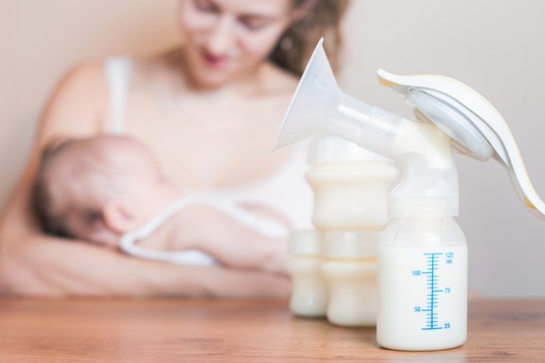 Tất tần tật những điều bạn cần biết về việc chọn mua máy hút sữa sau sinh