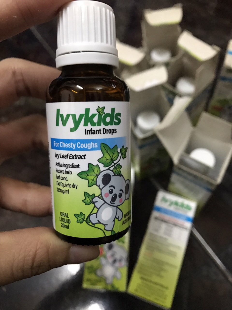 Ivykids Infant Drops For Chesty Coughs Giúp giảm ho hỗ trợ sức khỏe của bé.